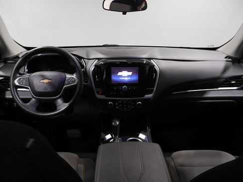 Used 2020 Chevrolet Traverse LS AWD/4WD image 17