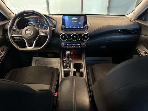 Used 2020 Nissan Sentra SV w/ Electronics Package FWD image 9