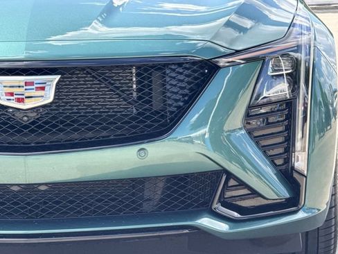 Certified 2026 Cadillac CT5 V w/ Technology Package RWD image 10