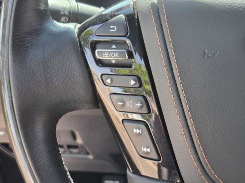 Used 2022 INFINITI QX80 Sensory w/ Cargo Package RWD image 27