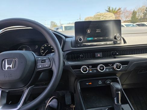 Used 2023 Honda CR-V LX image 21