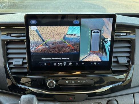 Certified 2023 Ford Transit 350 XLT image 4