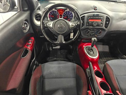 Used 2014 Nissan Juke SV AWD/4WD image 4
