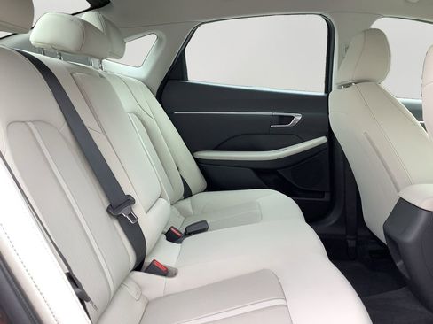 Used 2022 Hyundai Sonata SEL image 13
