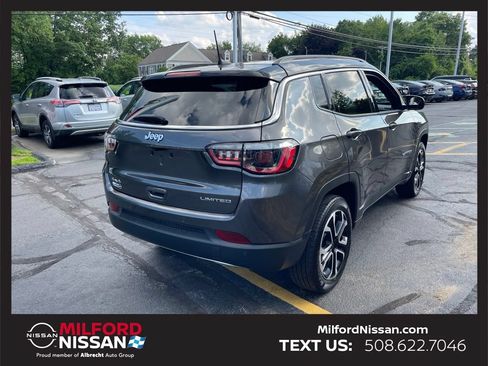 Used 2023 Jeep Compass Limited AWD/4WD image 5