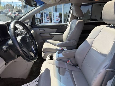 Used 2013 Honda Odyssey Touring image 33
