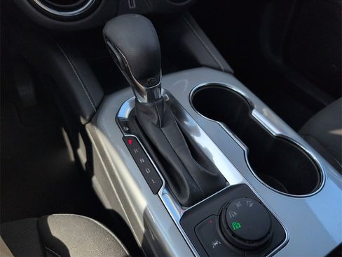 Used 2023 Chevrolet Blazer LT image 20