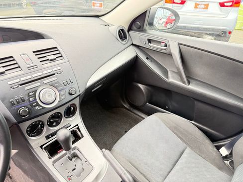 Used 2010 MAZDA MAZDA3 i Touring image 14