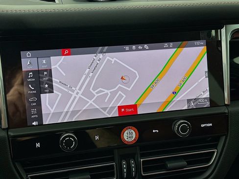 New 2026 Porsche Macan AWD/4WD image 16