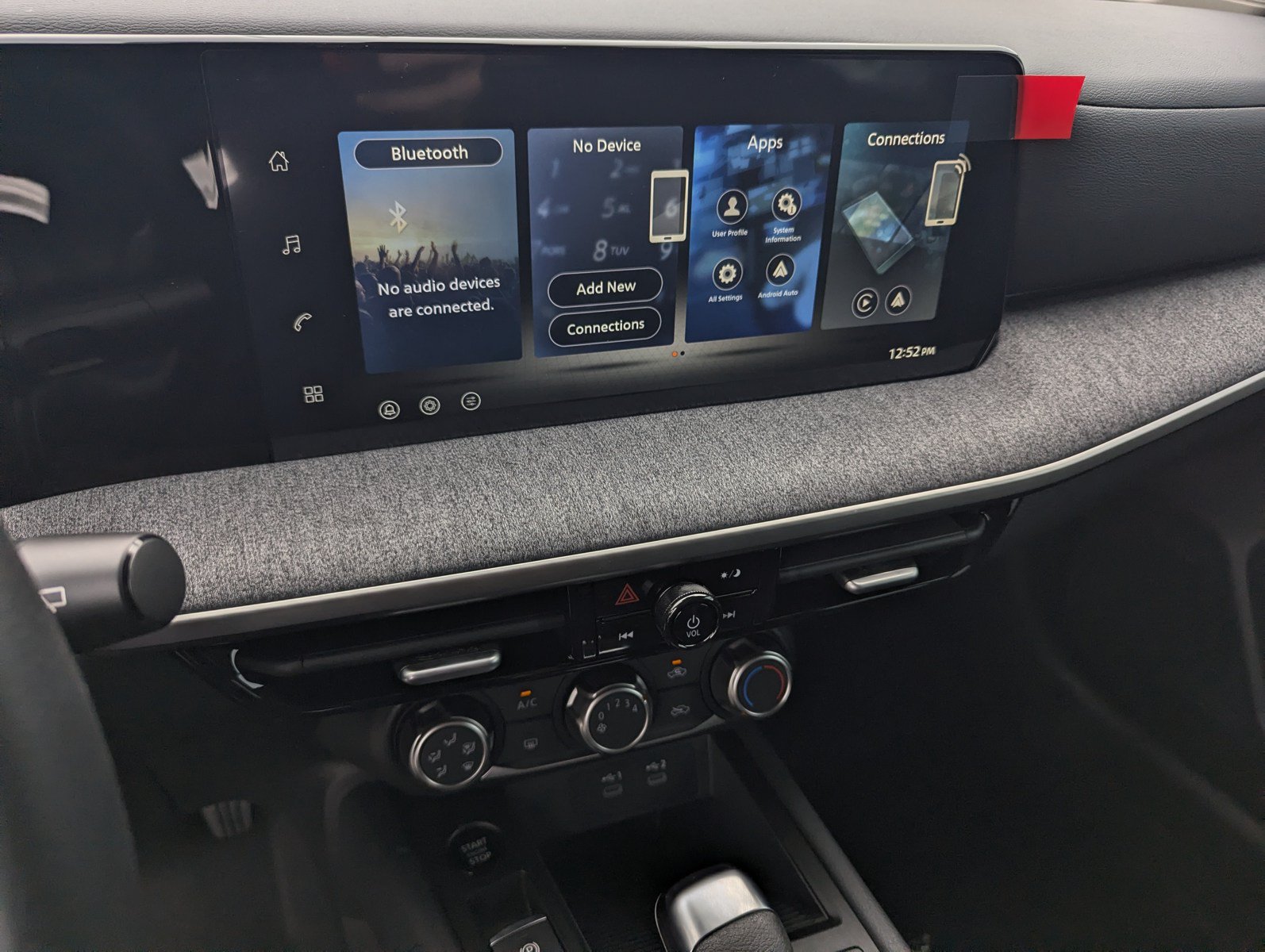 New 2026 Nissan Kicks S FWD image 12