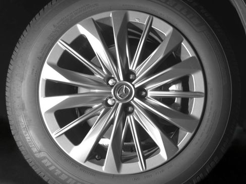 Used 2025 MAZDA CX-90 3.3 Turbo w/ Select Package AWD/4WD image 14