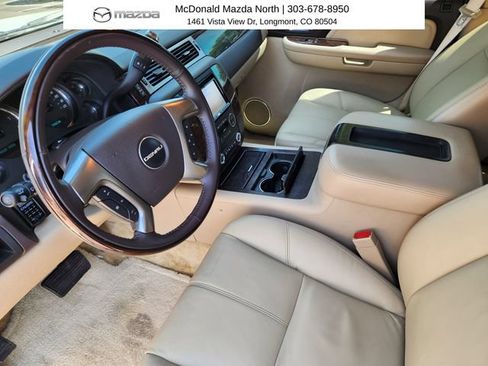 Used 2007 GMC Yukon Denali AWD/4WD image 7