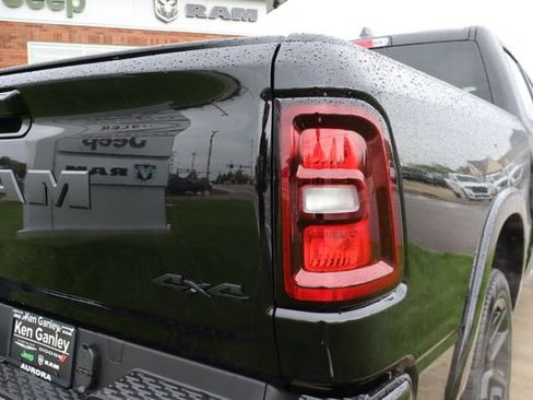 New 2026 RAM 1500 Laramie AWD/4WD image 38