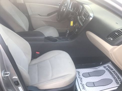Used 2014 Kia Optima LX image 21