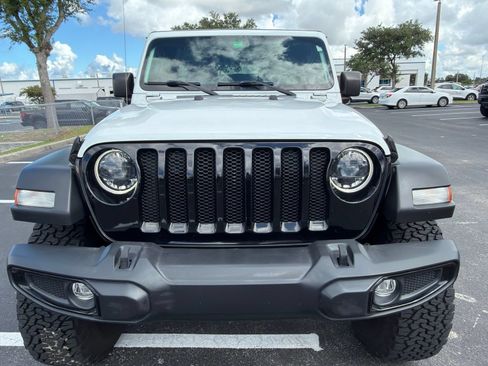 Used 2023 Jeep Wrangler Unlimited Sport AWD/4WD image 4