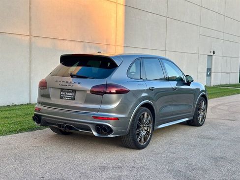 Used 2016 Porsche Cayenne GTS w/ Premium Package AWD/4WD image 5