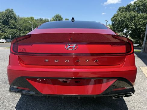 Used 2020 Hyundai Sonata SEL w/ Convenience + Sunroof Package FWD image 9