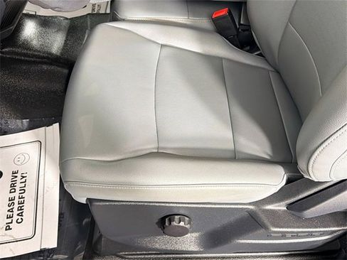 Used 2023 Ford F250 XL w/ XL Chrome Package image 18