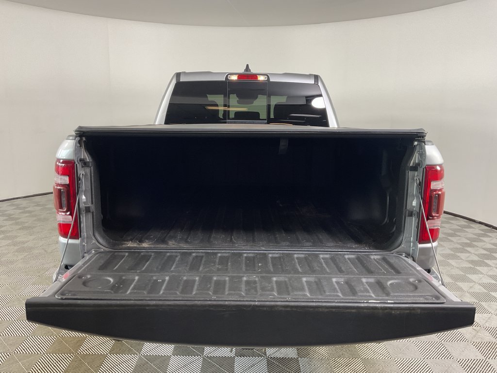 Used 2022 RAM 1500 Laramie AWD/4WD image 21