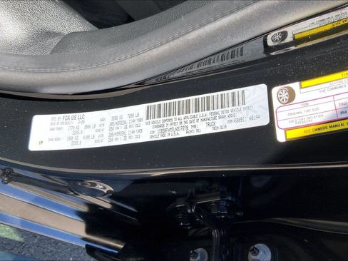 Used 2020 RAM 1500 Limited AWD/4WD image 19