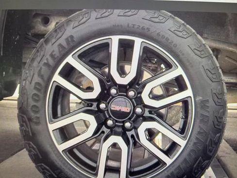 Used 2021 GMC Sierra 1500 AT4 image 14