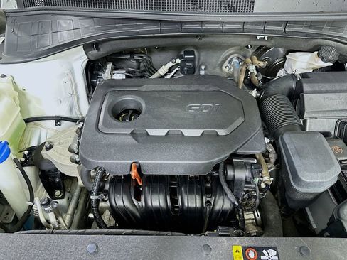 Used 2019 Kia Sorento FWD image 9