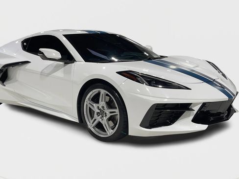 Used 2022 Chevrolet Corvette Stingray 3LT w/ Z51 Performance Package image 8