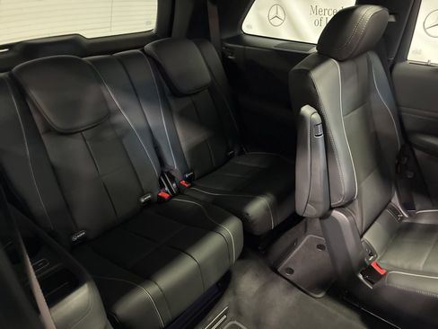 New 2026 Mercedes-Benz GLS 580 4MATIC image 18