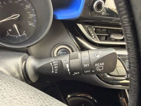 Used 2021 Toyota C-HR XLE image 33