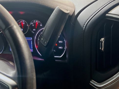 Used 2021 Chevrolet Silverado 1500 RST image 12