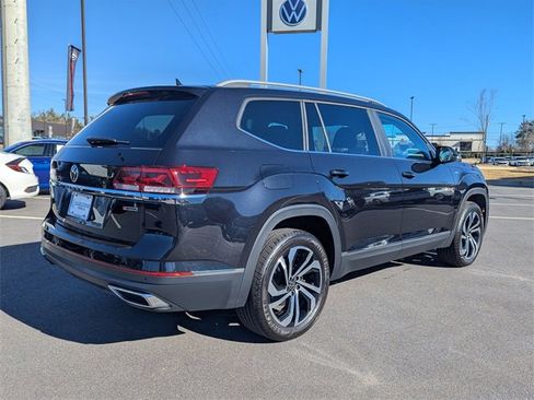 Used 2022 Volkswagen Atlas SEL image 4