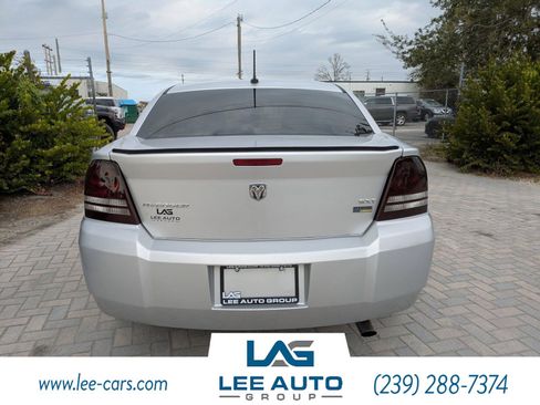 Used 2008 Dodge Avenger SXT image 4