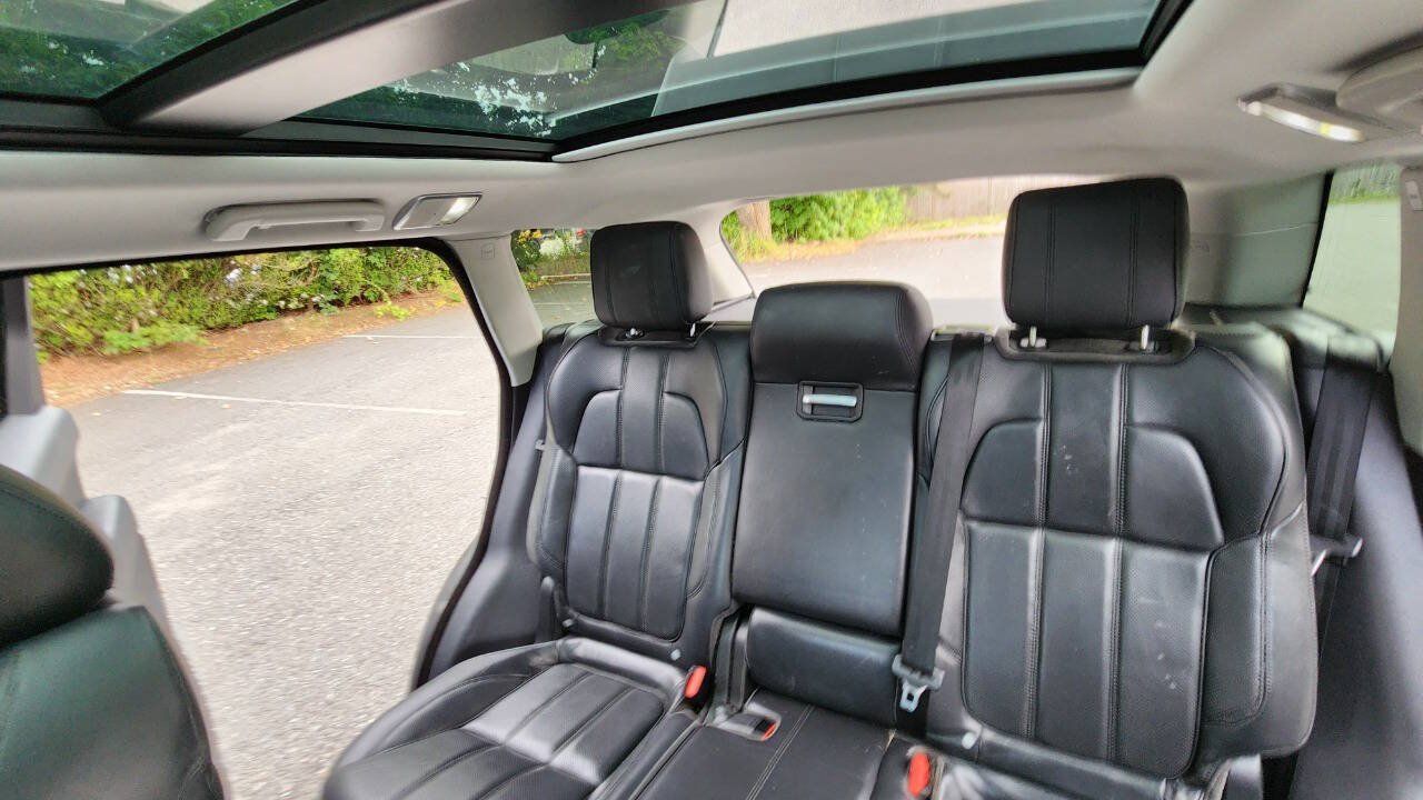 Used 2015 Land Rover Range Rover Sport Supercharged AWD/4WD image 32