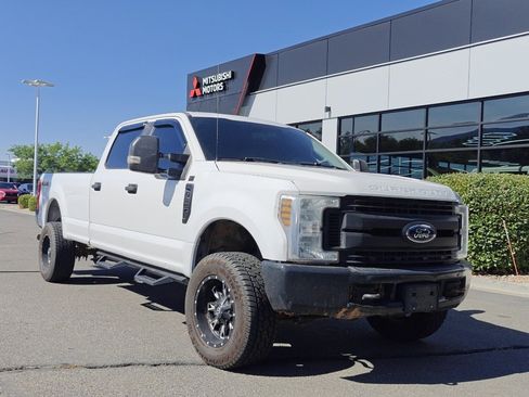 Used 2019 Ford F250 XL w/ Power Equipment Group image 1