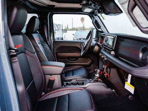 New 2026 Jeep Wrangler Unlimited Rubicon image 21