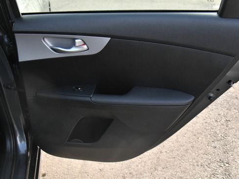 Used 2024 Kia Forte LXS image 32