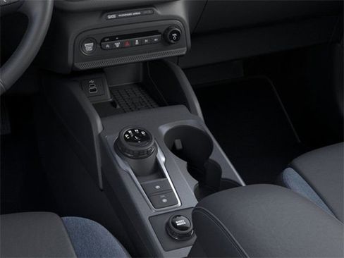 New 2025 Ford Bronco Sport Outer Banks image 13