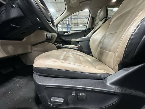 Used 2020 Ford Escape SEL AWD/4WD image 18