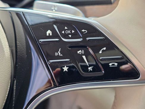 Used 2022 Mercedes-Benz EQS 450+ Sedan image 33