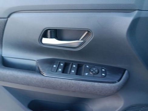 New 2026 Nissan Kicks SV w/ SV Premium Package image 15
