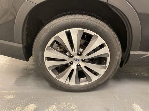 Used 2022 Subaru Ascent Touring image 34