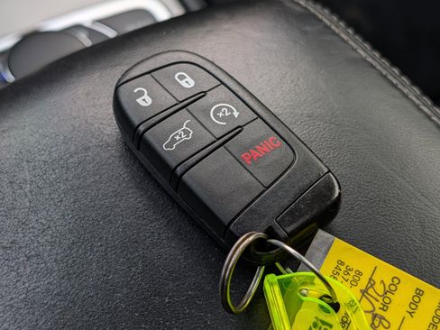 Used 2017 Jeep Grand Cherokee SRT w/ Trailer Tow Group IV image 35