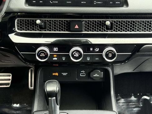 Used 2022 Honda Civic Sport image 18