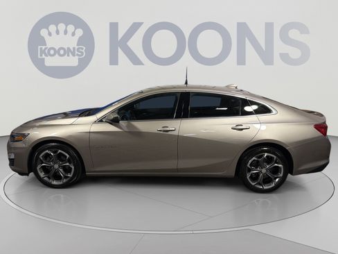 Used 2024 Chevrolet Malibu LT FWD image 2