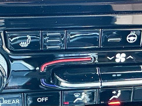 New 2025 Jeep Grand Cherokee Limited image 30