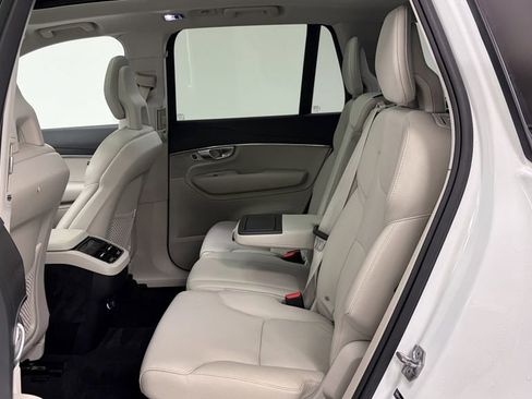 Used 2020 Volvo XC90 T5 Momentum AWD/4WD image 15