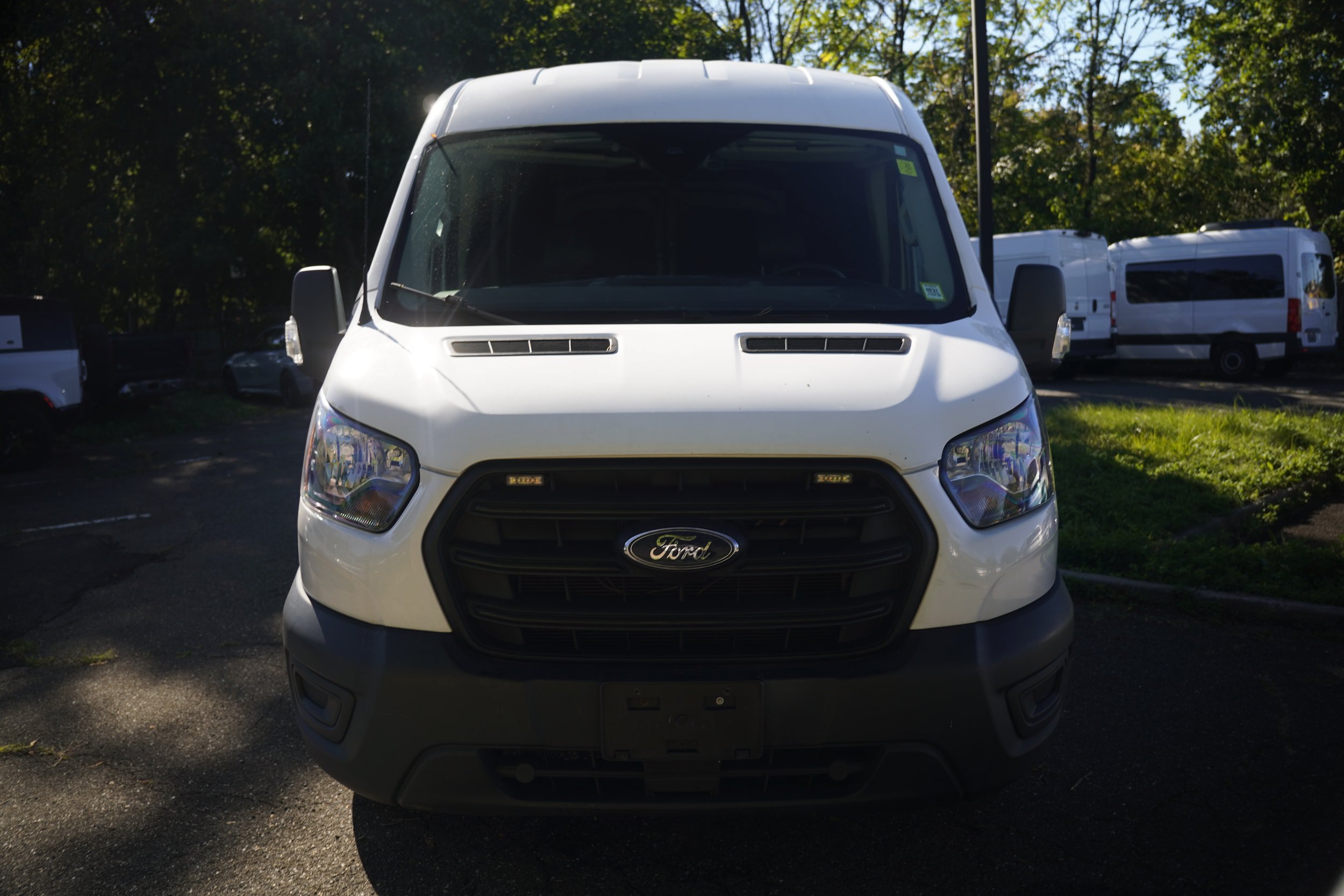 Used 2020 Ford Transit 350 Medium Roof AWD w/ Load Area Protection Package image 10