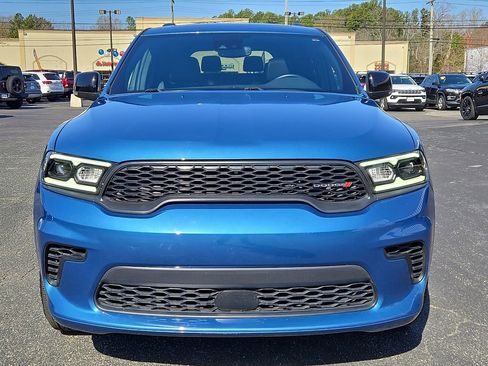 Used 2024 Dodge Durango GT image 2