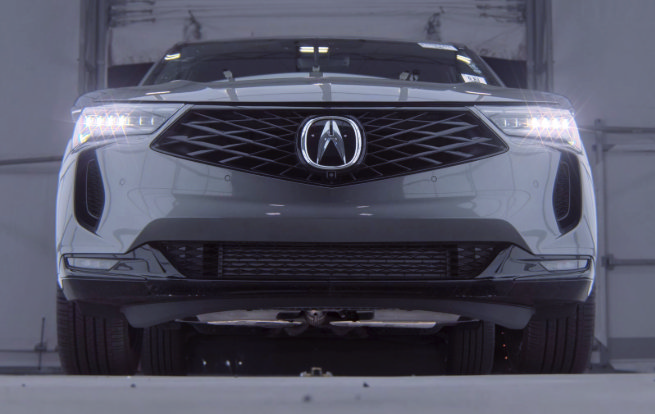 Used 2025 Acura RDX w/ Advance Package AWD/4WD image 2