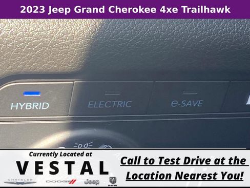 New 2023 Jeep Grand Cherokee Trailhawk w/ Luxury Tech Group III image 23